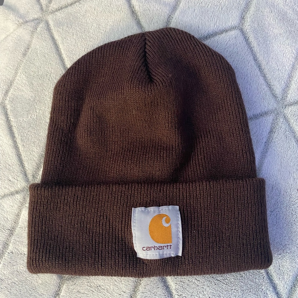 Maroon Carhartt beanie